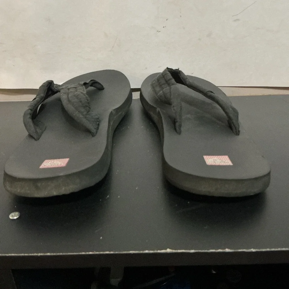 Quiksilver Mens Black Flip Flops Sandals 11.25 Inch Heel To Toe